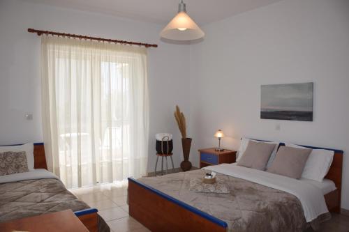 Lappas Rooms in Rovies