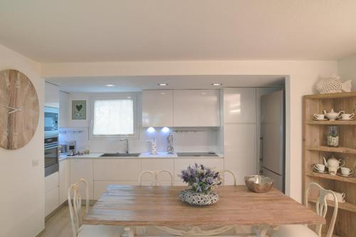 Summer Luxury Apartment Adults Only 3