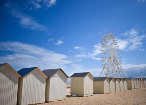 Appartement Ouistreham proche centre et plage in 威斯特拉姆