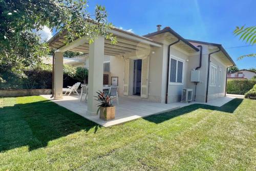 Villa Carli in centro a Forte dei Marmi - Accommodation