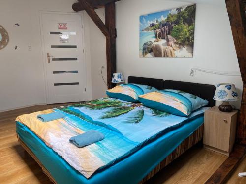 Cama, Sea world Apartments Mansarda in Suchanino