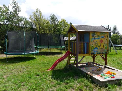 Familienurlaub auf dem Land - haustierfreundlich - 10 Minuten von Templin