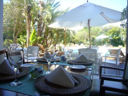 مطعم, La Foret in Pine Beach