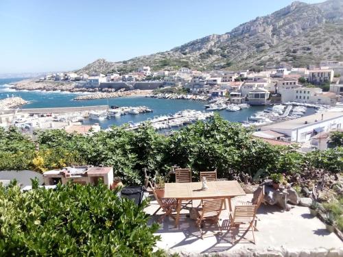 MAISON VUE MAGISTRALE SUR LE PORT ET CALANQUES DES GOUDES MARSEILLE, Marseille (Foto 9)
