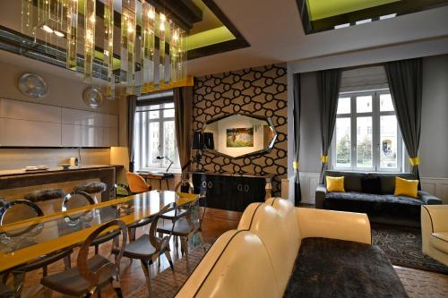 LuxuryFlat near centre on118 sqm, 3BR,2BTH,8bed,AC, Budapešť (fotografie 6)
