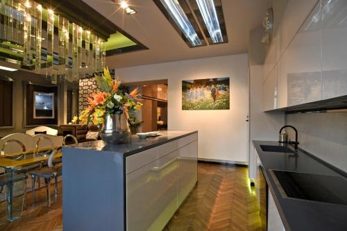 LuxuryFlat near centre on118 sqm, 3BR,2BTH,8bed,AC, Budapešť (fotografie 11)