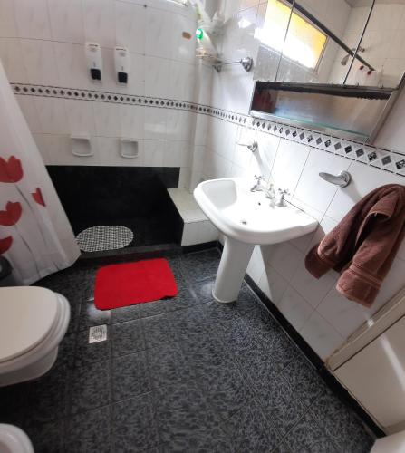 Bathroom, La Rojarilla in Tucuman