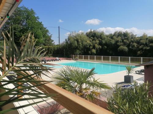 Camping L'oasis Du Berry - Camping - Saint-Gaultier