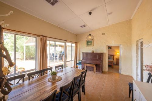 設施, Bendleby Ranges in 霍克