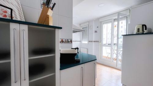Céntrica y amplia Vivienda Turística con wifi, Bilbao (foto 6)