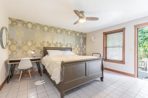 250 - Camano Vista Paradise - image 39