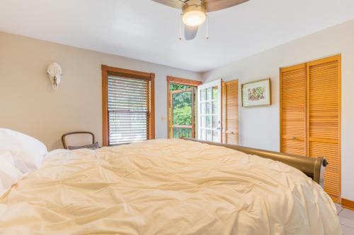 250 - Camano Vista Paradise - image 41