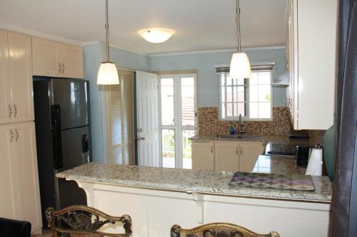 cuisine, Soleil Hartland 122 in Priory