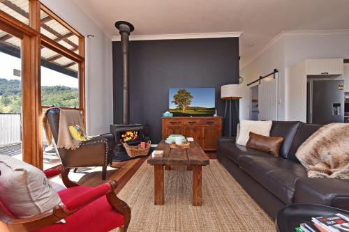 Cariad Private Country Hideaway at Mount View - stunning 360d viewss