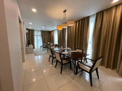 柔佛特立尼达,璀蔓臻选套房酒店 (Trinidad Suites Johor, Trademark Collection by Wyndham) in 格浪帕塔/樂高樂園