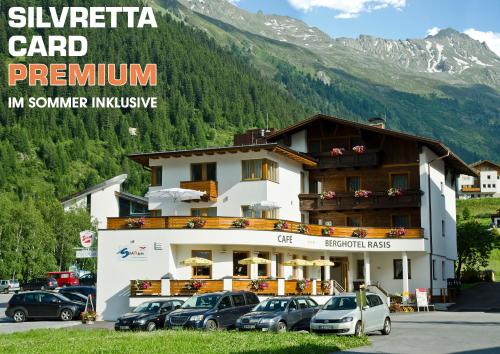 Berghotel Rasis - image 12