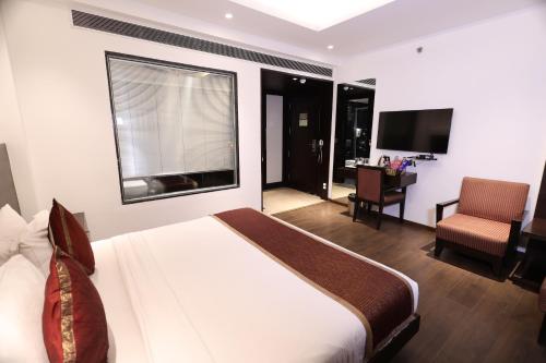 Hotel Godwin Deluxe -Near New Delhi Railway Station - Paharganj