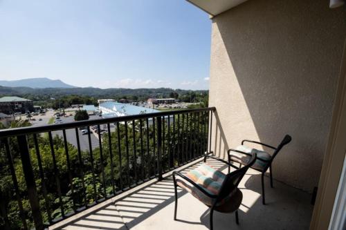 MVC - Unit 1302 - The Cove