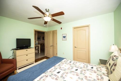 MVC - Unit 1302 - The Cove - image 13