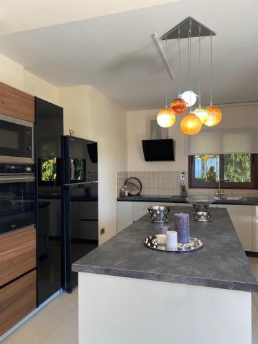 Ionion Beachfront Villa in Sotira