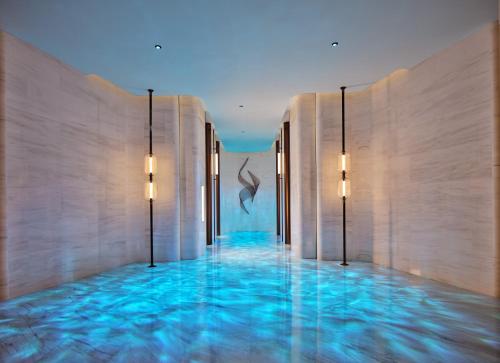 Renaissance Zhuhai Hotel