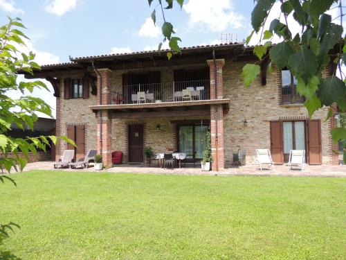 B&B CASA BELLA COMBA - Accommodation - Vignolo