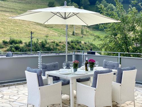 Erkély/terasz, *Schwarzwald-Apartment 1° * in Elzach