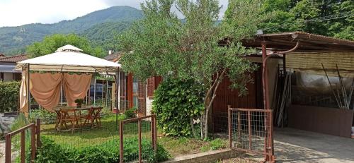 Campeggio Valle Po - Casetta - Hotel - Paesana