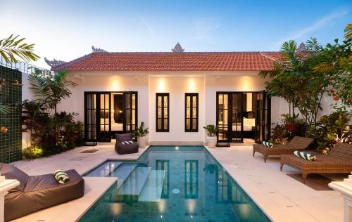 Two-Bedroom Villa image 2