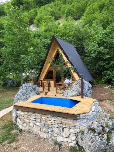 Etno Cottages Komarnica Authentic Peaceful Mountain Getaway in Pošćenski Kraj