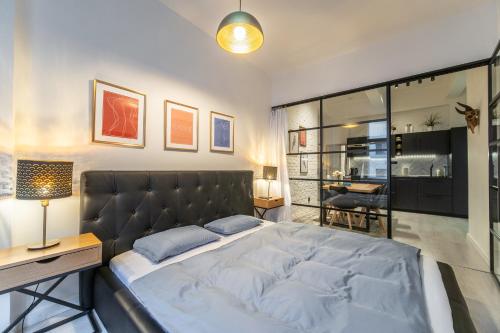 Sunny Central Apartment on Wenceslas Square by easyBNB, Praha (fotografie 3)