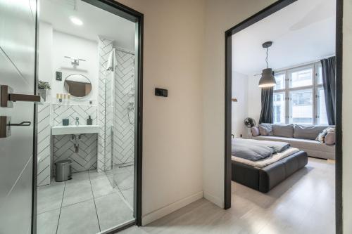 Sunny Central Apartment on Wenceslas Square by easyBNB, Praha (fotografie 10)
