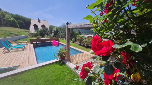 Chalet SERRE CAMBEOU Piscine&spa