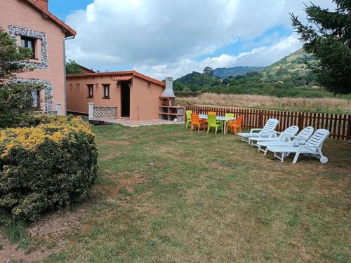 Iekārtas, Casa rural en Sariego in Villar