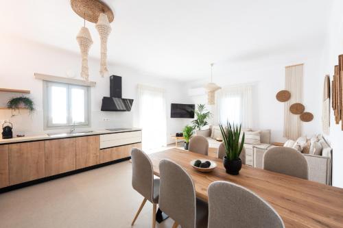 บริการและสิ่งอำนวยความสะดวก, Sersi Paros Villas & Suites in ปูนตา / โซติเรส