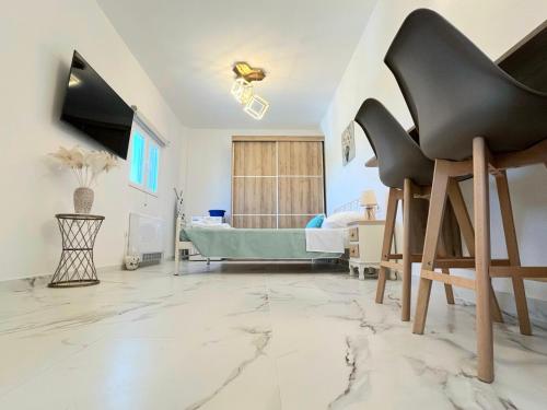 Corfu Airport Sweet Studio