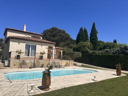 Villa avec piscine Aix-Marseille proche mer