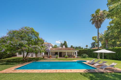 Villa amplia con piscina privada ideal familias y grupos