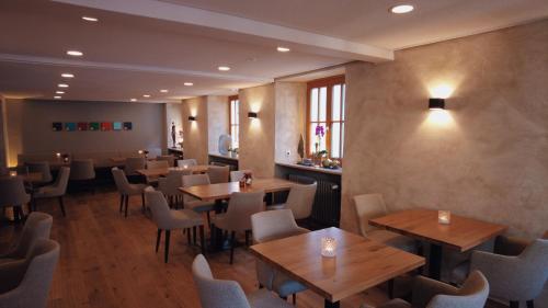 Restoran, Hotel Restaurant Schwarzer Adler in Bad Saulgau