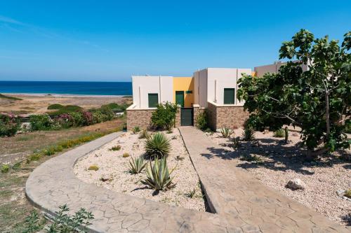  Mare Blu 2 on the beach in Gennadi