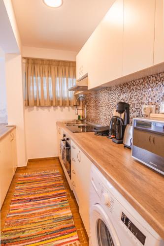 Helios Red & Blue Helios Red & Blue