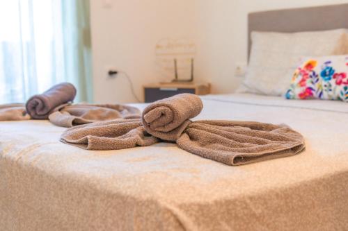 Helios Red & Blue Helios Red & Blue