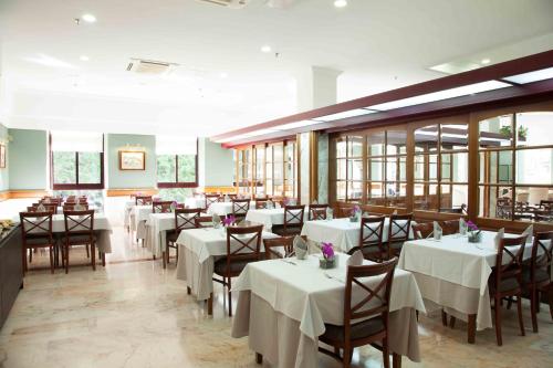 Hotel Principe Paz - image 5