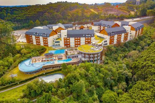 ระเบียง/ชานเรือน, Laghetto Resort Golden Oficial - Particular in กรามาโด้