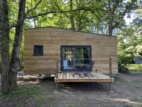 Tiny house