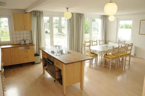 Luxus-Ferienhaus auf Reiterhof ART.Quartier in Velgast, Deutschland
