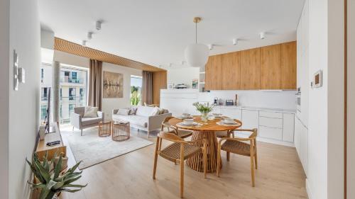 One-Bedroom Apartment image 10