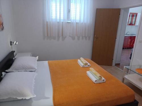 One-Bedroom Apartment with Terrace image 10