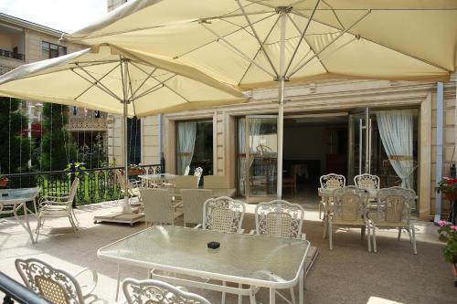 Terrazzo/balcone, Deluxe Hotel Ganja in Ganja