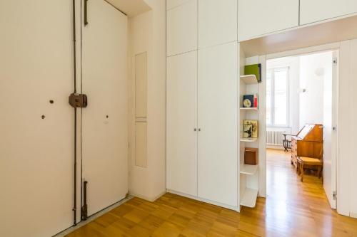 Three-Bedroom Apartment image 9